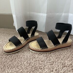 Vince Camuto Black Espadrille Platform Sandals 6.5